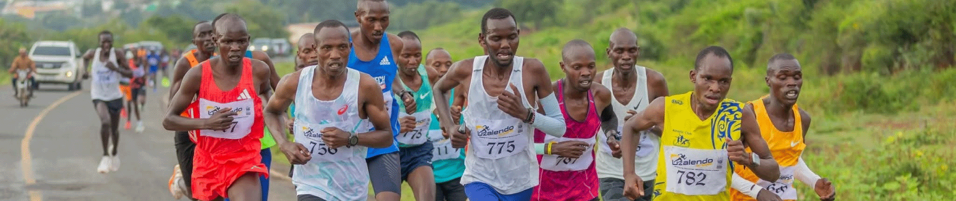 Humphrey-Muchuma-giving-to-children's-home-4